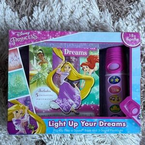 🏰 Disney Princess Pop-Up Book and Sound Flashlight Set